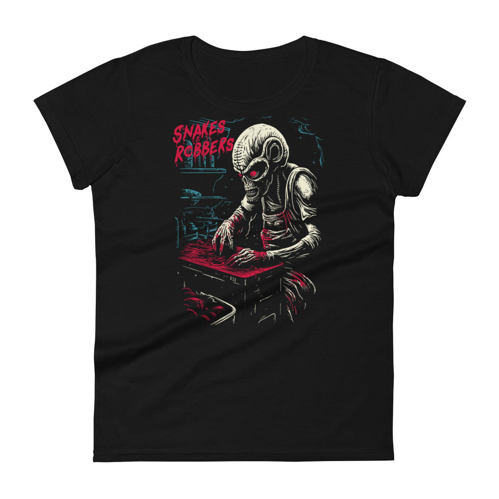 Butcher Shop Alien Women's Fashion Fit T-shirt